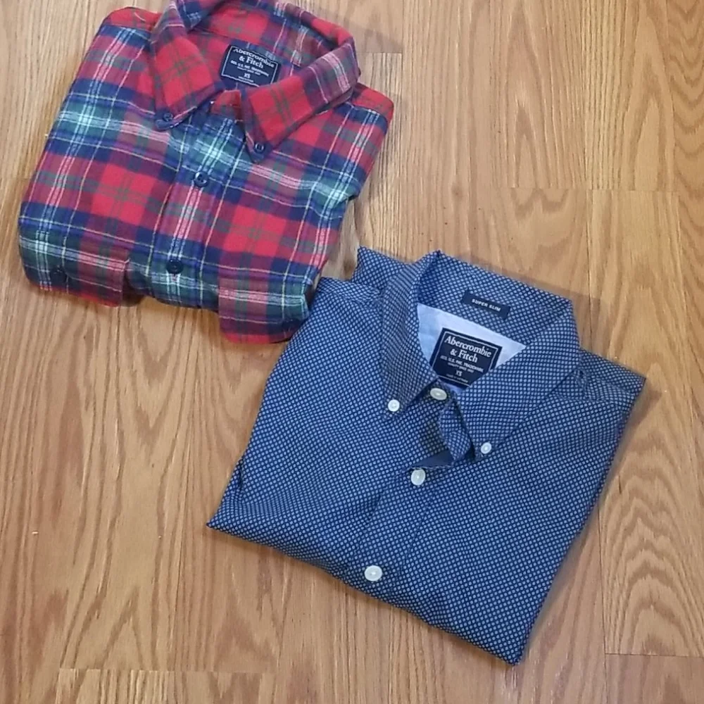 2 Abercrombie and‎ Fitch shirts xs